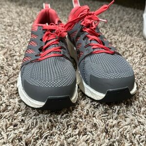 Reebok Steel Toe Tennishoes